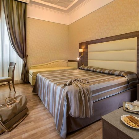 Hotel Ranieri Рим Екстериор снимка