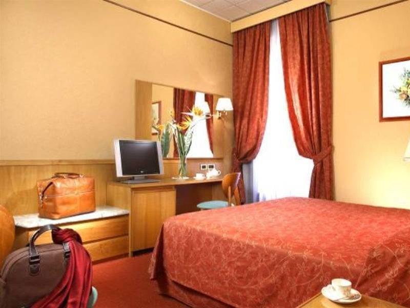 Hotel Ranieri Рим Екстериор снимка