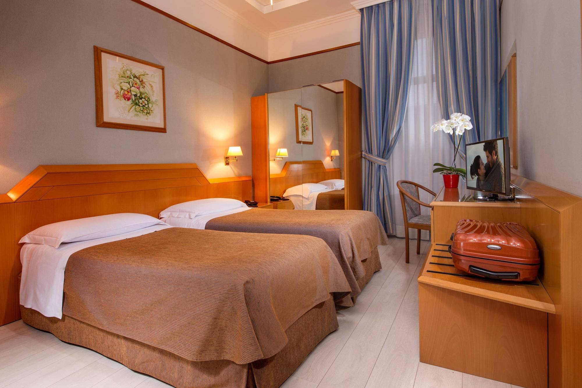 Hotel Ranieri Рим Екстериор снимка